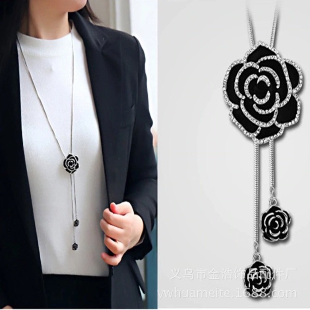 NEW💙💎GORGEOUS🖤BLACK🌹ROSE🖤PAVE CZ NECKLACE💎💙 - Picture 4 of 8